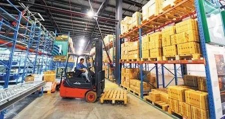 2021年前11個月我國進出口總值達35.39萬億元，山西以‘六新’強化物流發(fā)展